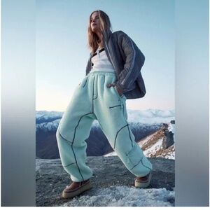 NWT Free People Movement Pants - Hit the Slopes Pants